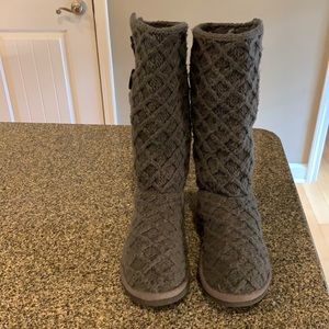Ugg Cardy Sweater Boots size 4